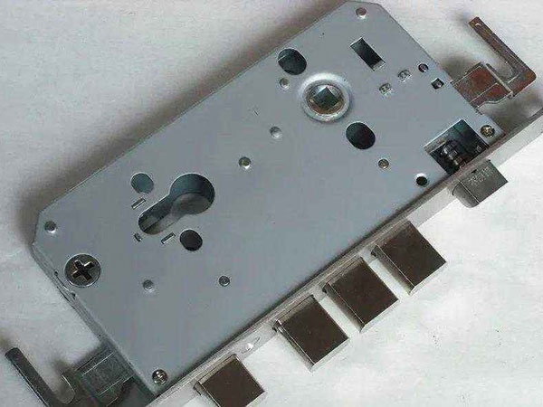 泰州市24小时上门开锁公司